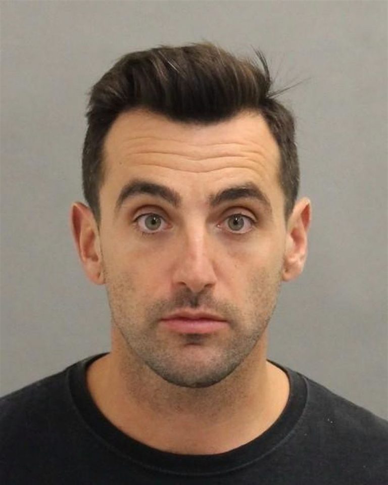 Jacob Hoggard Weight, Height, Net Worth, Age, Wife, Children, Religion, Wiki, Bio