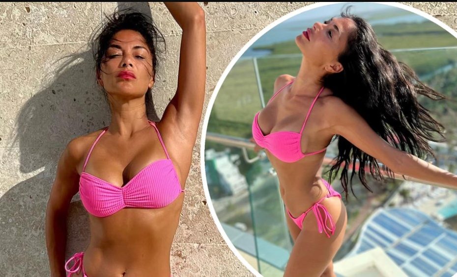 Singer Nicole Scherzinger flaunts her Sizzling Figure in a Pink Bikini during a Mexican Vacation, See Pics