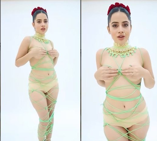 Urfi Javed's latest video covering her chest with hands goes viral, Check it out!