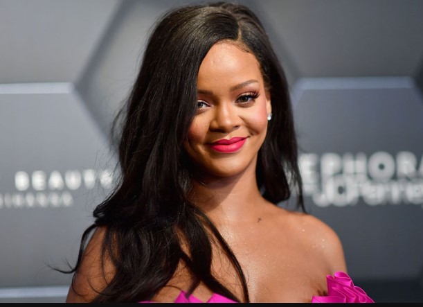 Rihanna tops self-made female celebrity with $1.4 billion